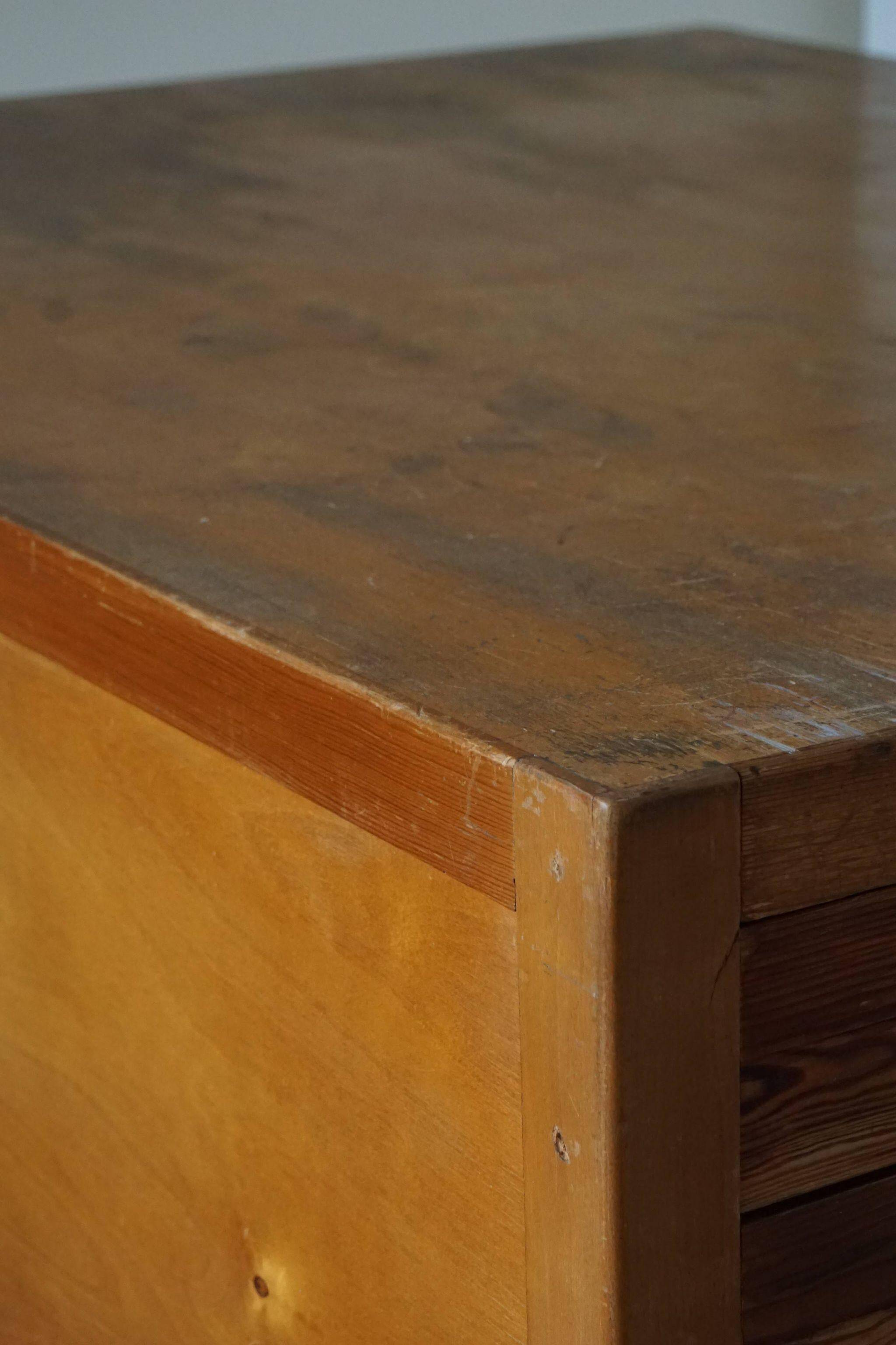 Large Danish drawing cabinet from the mid-century in pine and beech, 1960s.