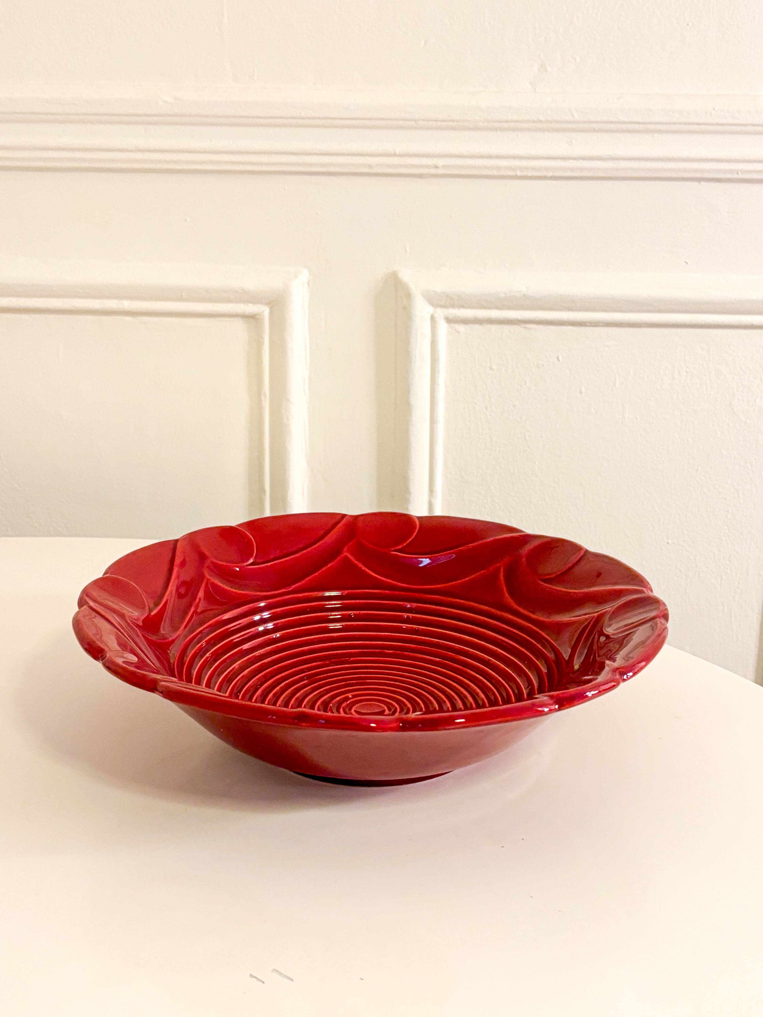 Large slipware bowl, Bordeaux, 1970 - 31 X 15 cm