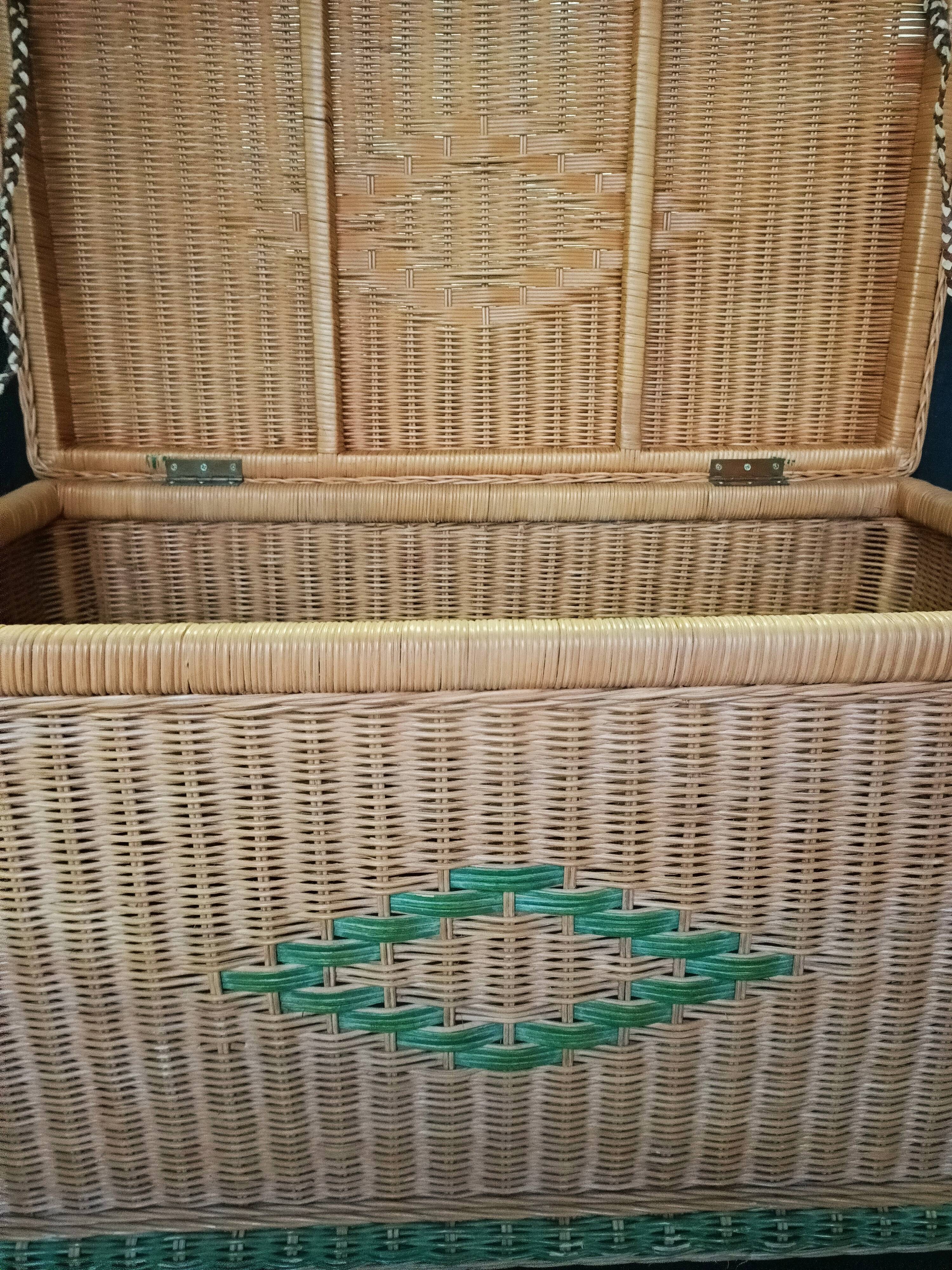 Malle en osier 92CM vintage