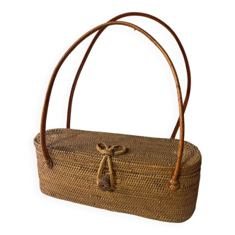 Small decorative wicker basket