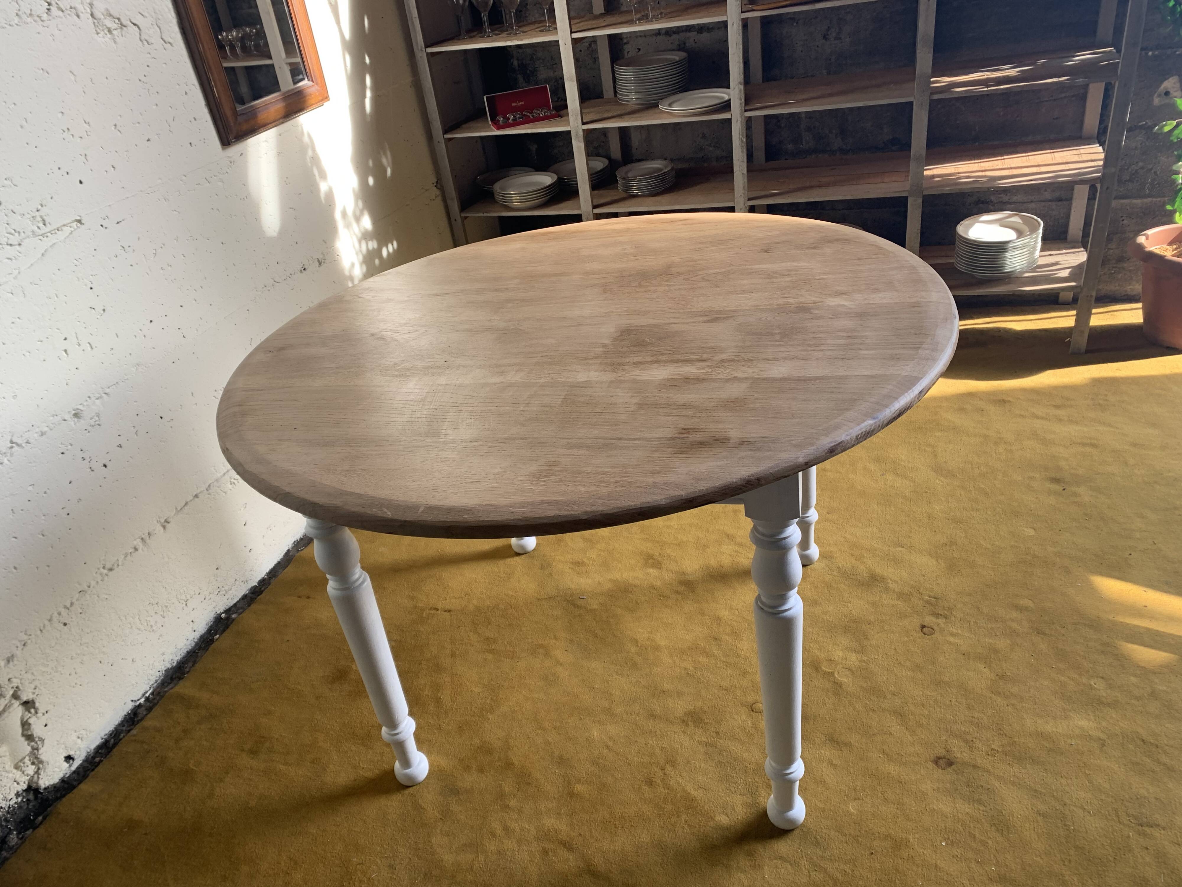 Round raw wood table