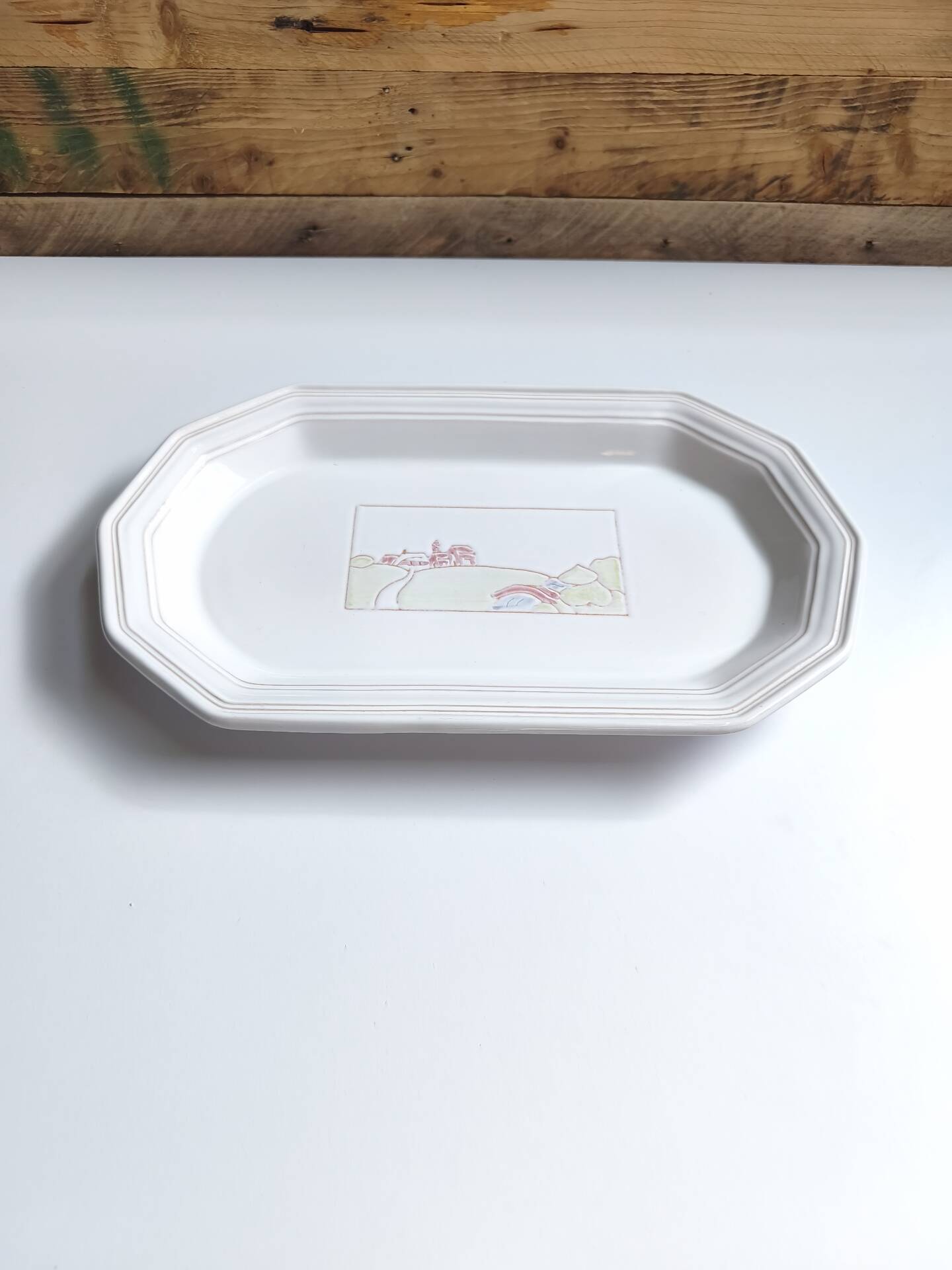 Plat long Niderviller modèle champêtre vintage