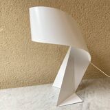 Ribbon lamp design Claire Norcross white laqué steel