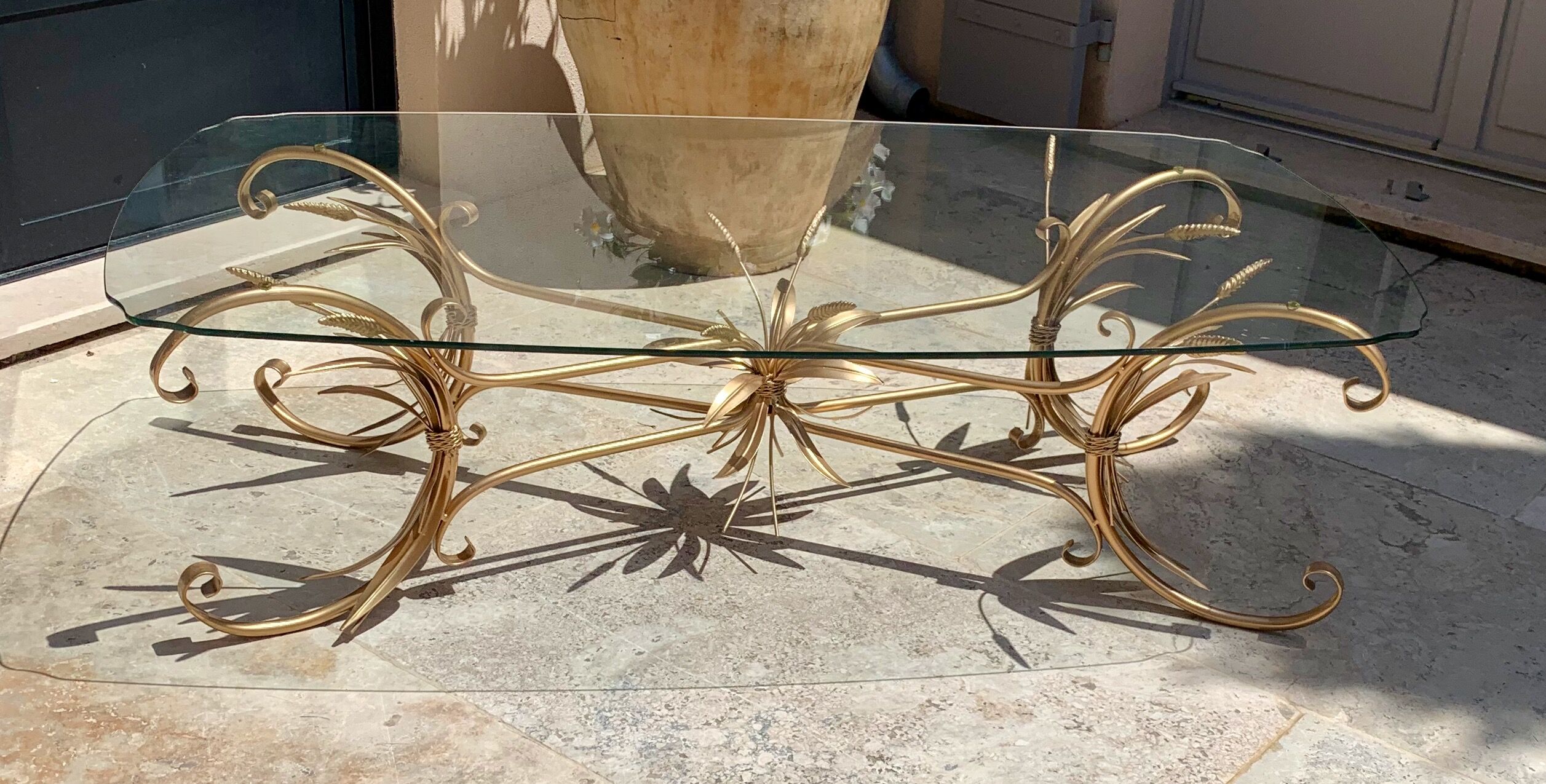 Coffee table ear of wheat in gilded metal