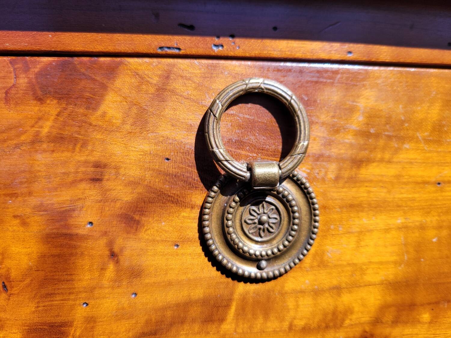 Cherrywood console chest of drawers with 3 drawers