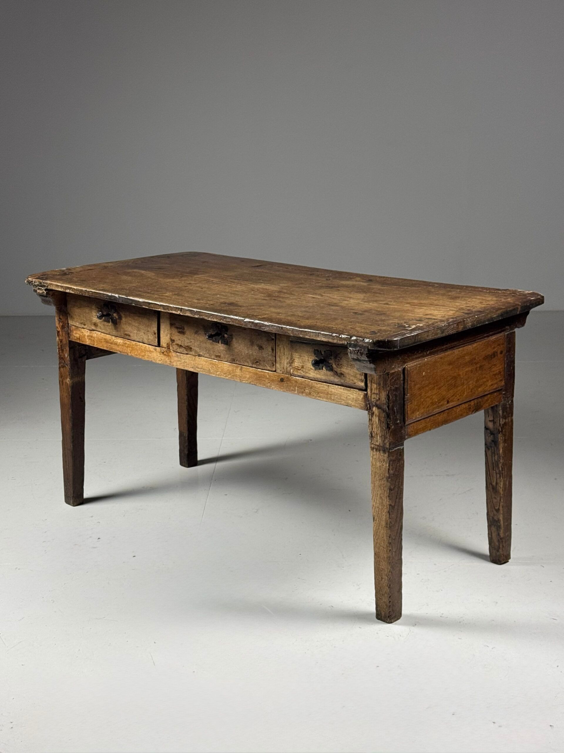 Spanish table 18th century