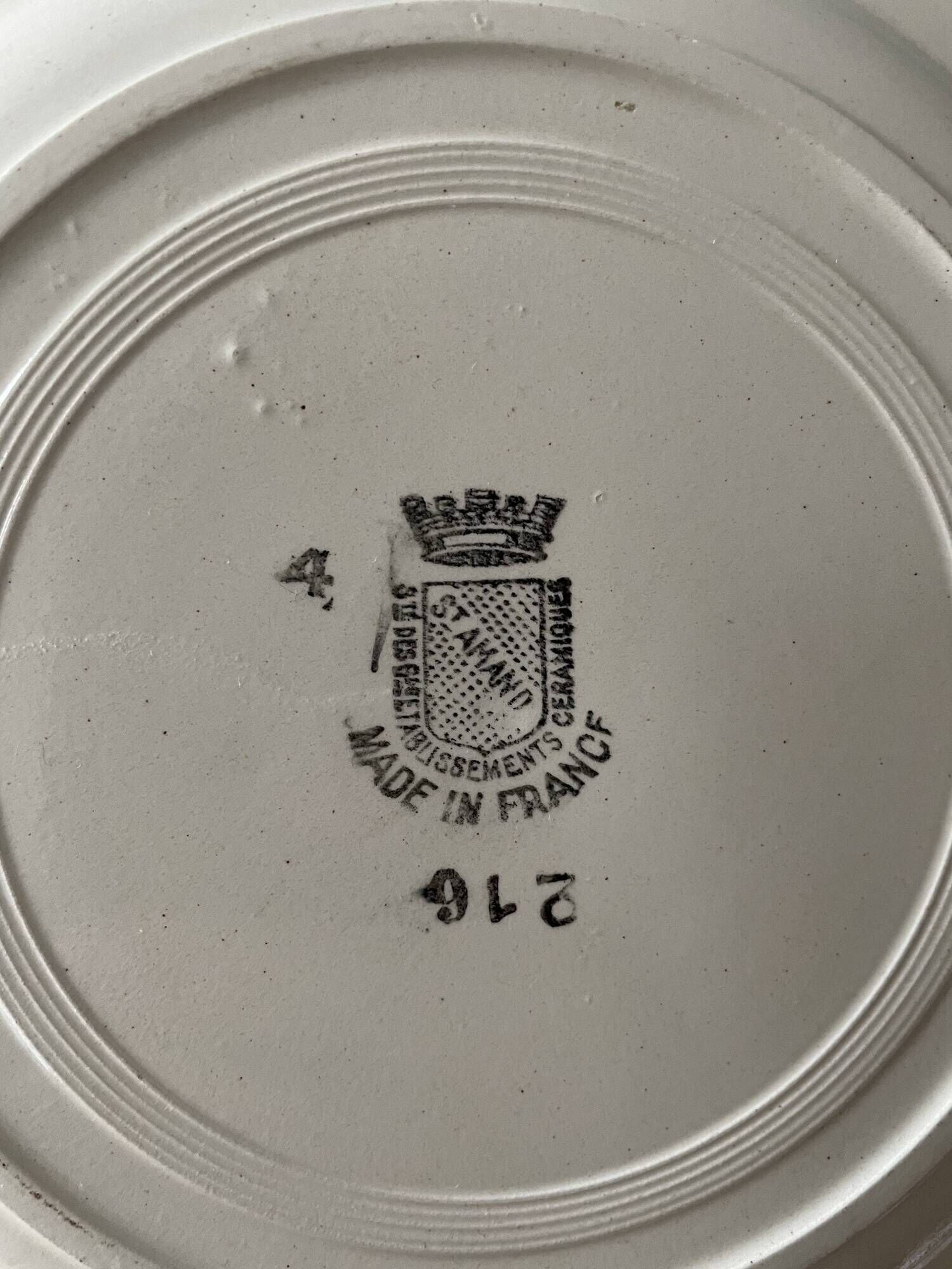 Set of 8 vintage st Amand flat plates made in France