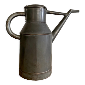 Zinc watering can