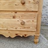 Sandblasted chest of drawers