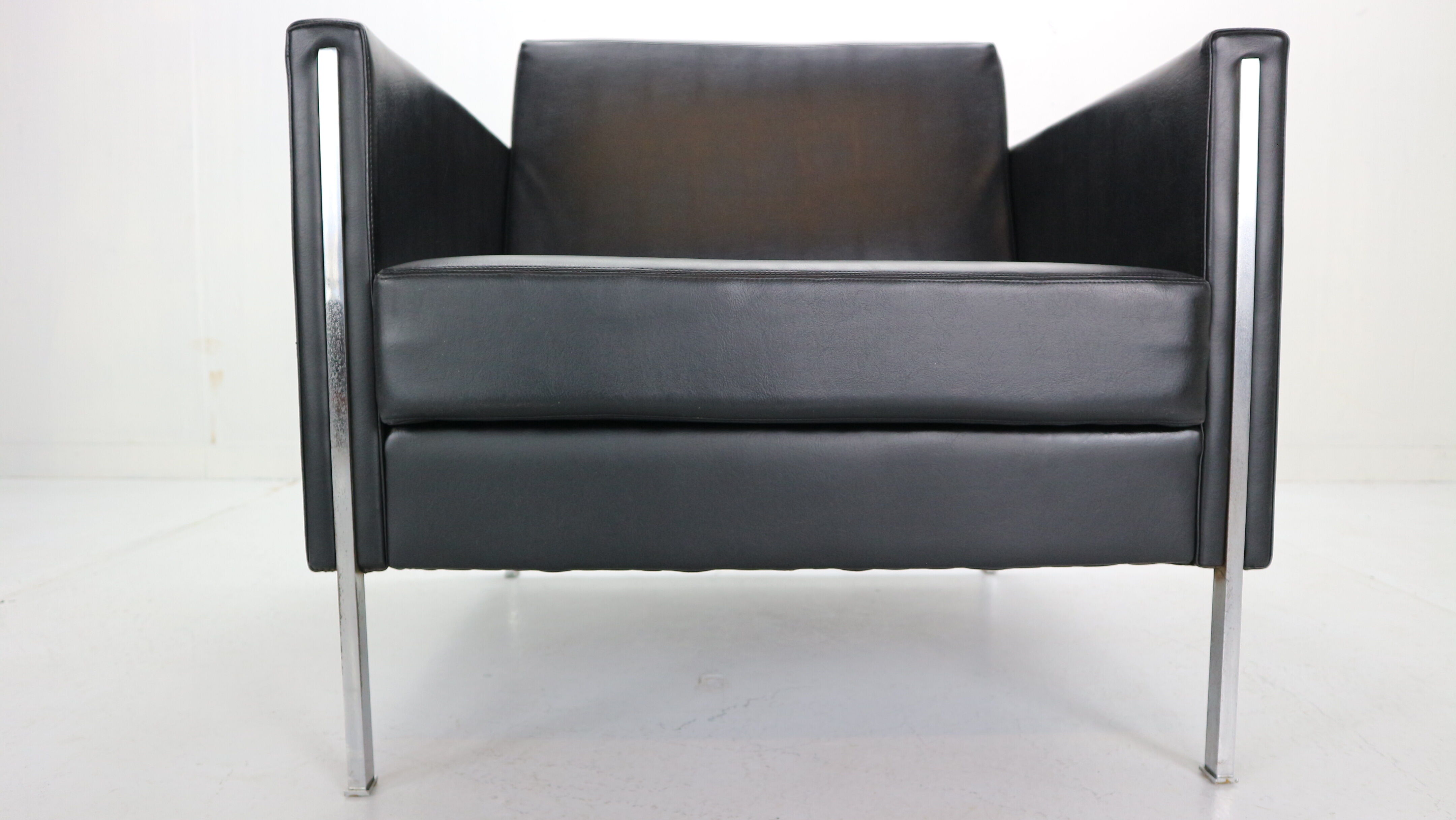Pierre Paulin Set of 2 "442" Club Chairs for Artifort, 1960