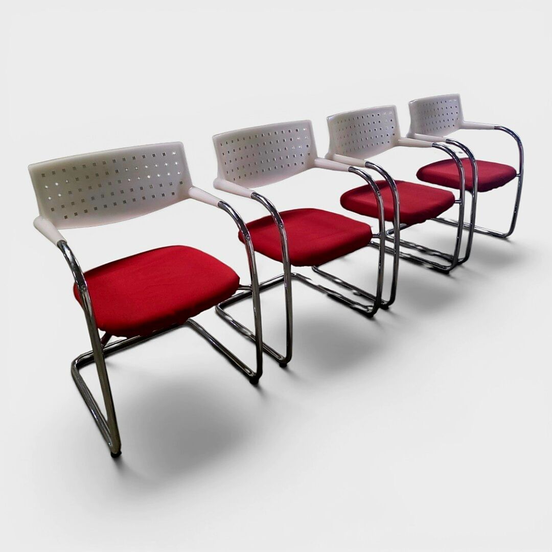 Set of 4 Vitra Visavis Chairs – Design by Antonio Citterio