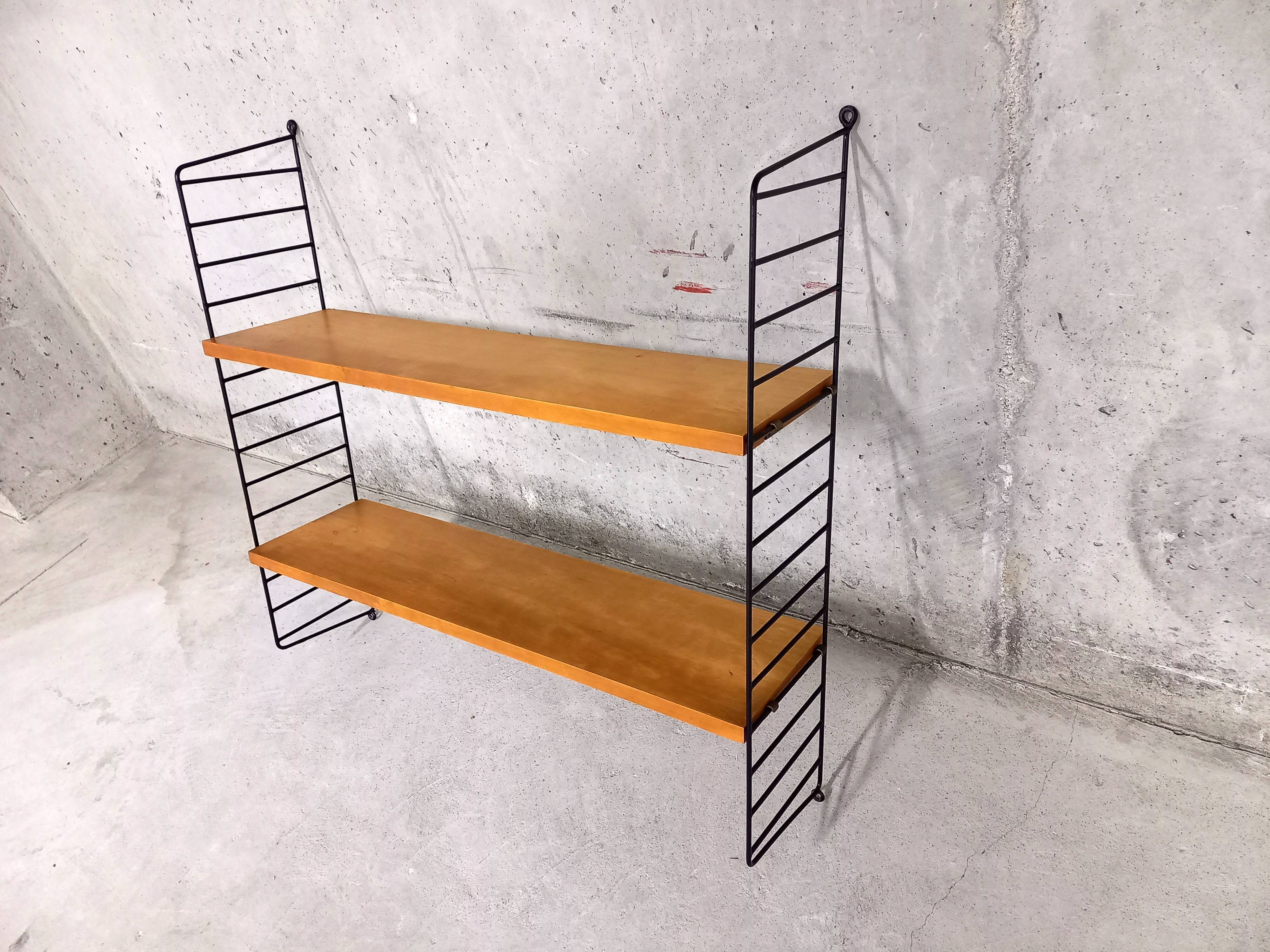 Vintage wall shelf in cherry and black metal Style String Tomado