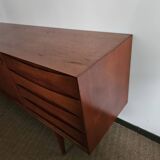 Sacndinavian sideboard