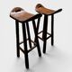 Lot de 2 tabourets brutalistes en bois massif taillé main