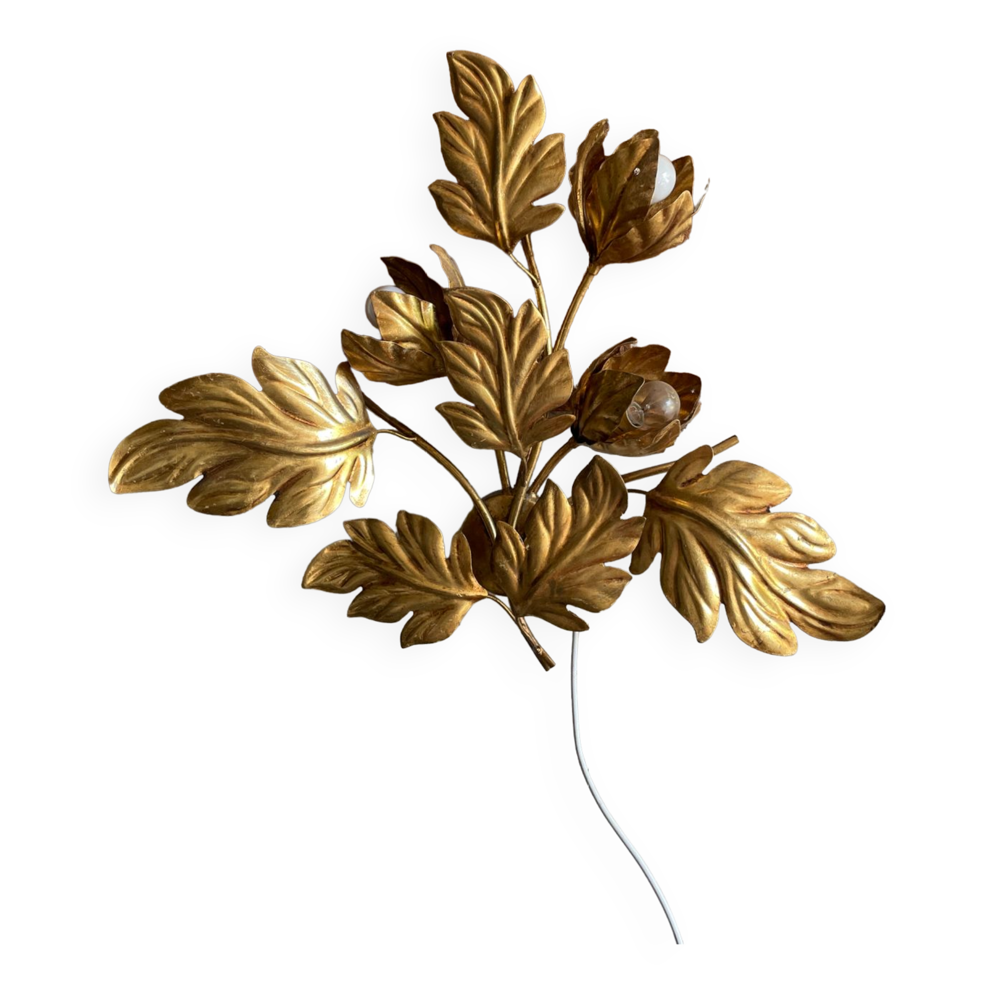 Golden wall lamp foliage