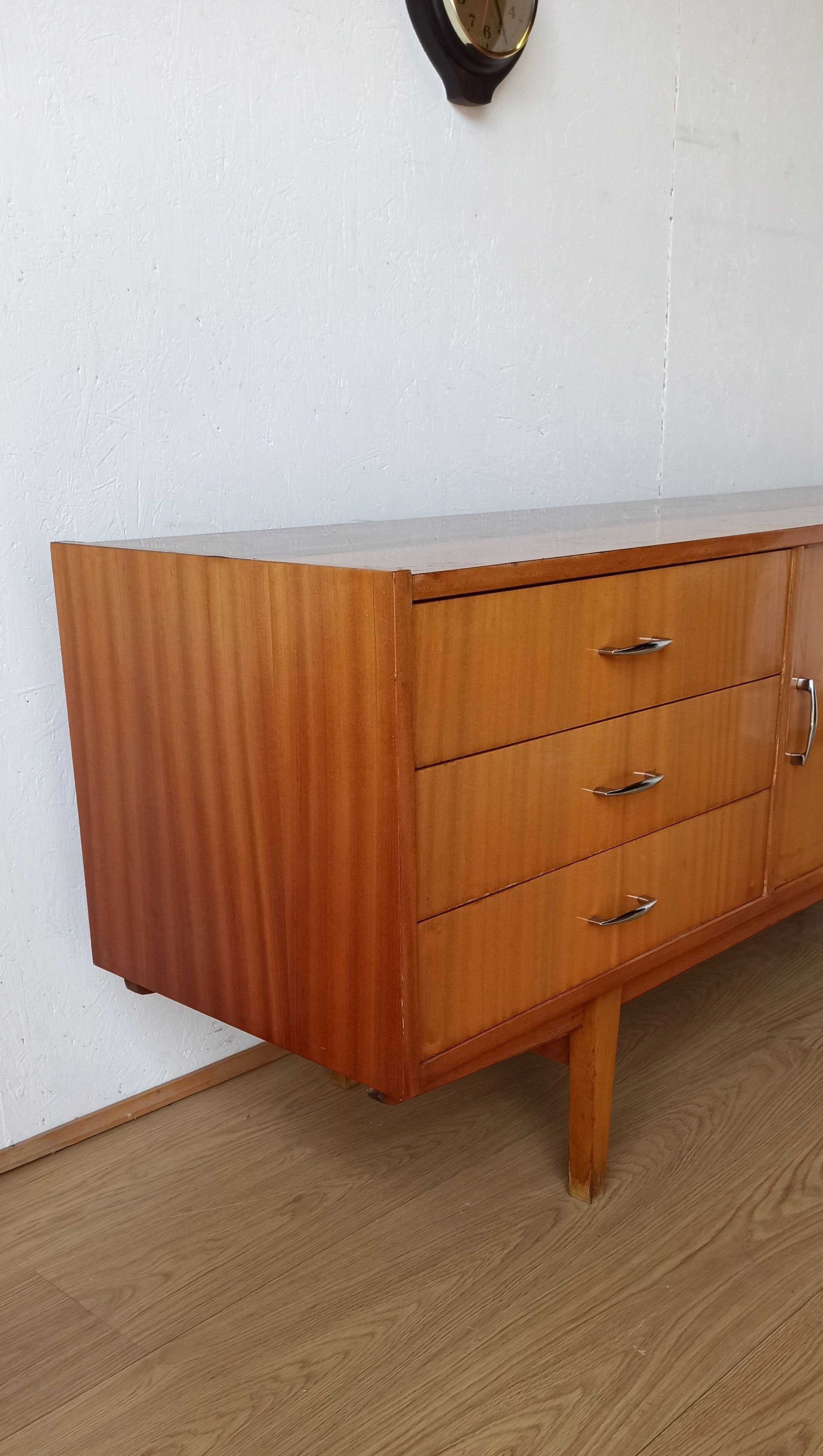 Modernist long sideboard from the 1970s.