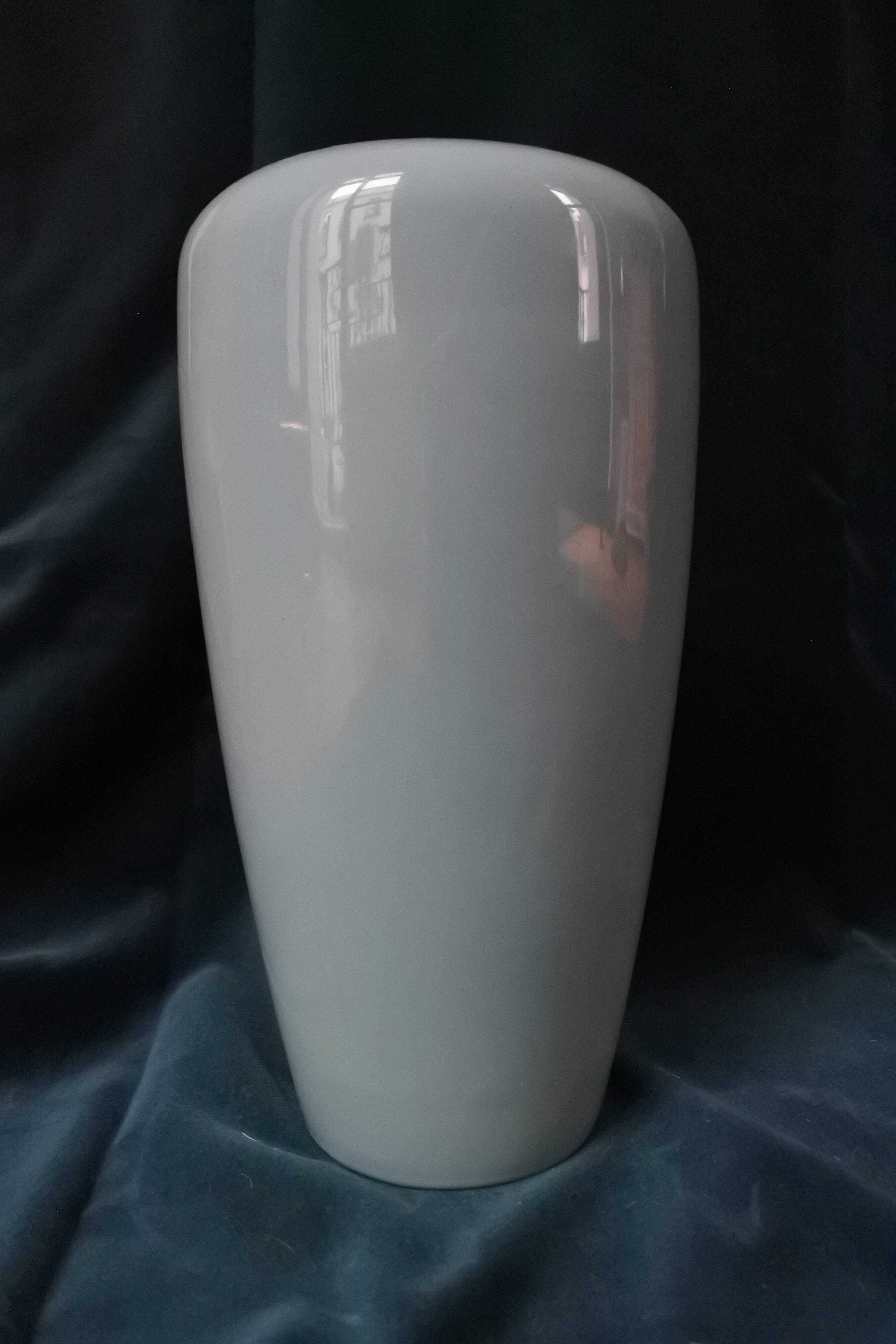 Ceramic vase