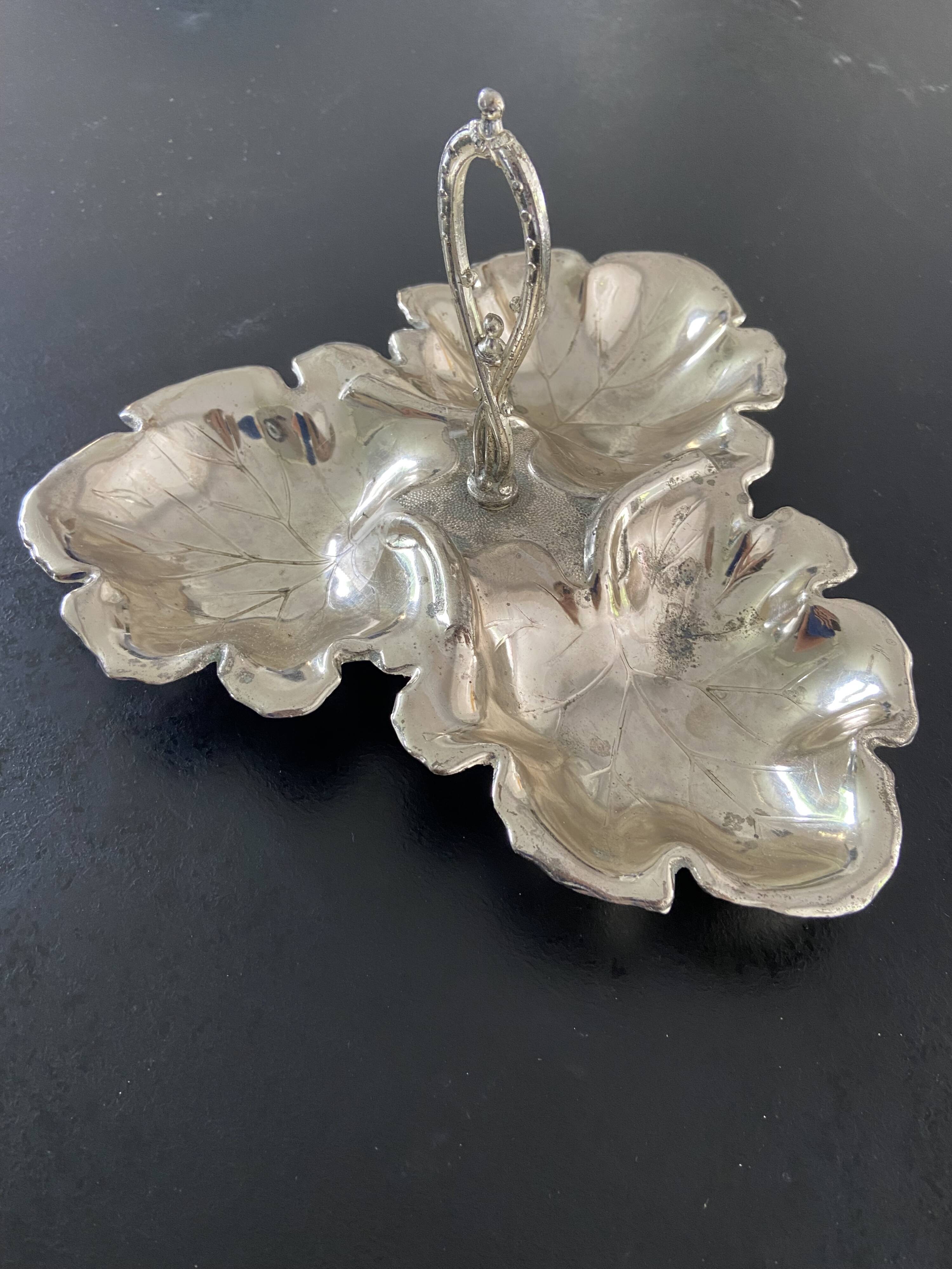 Appetizer serving dish