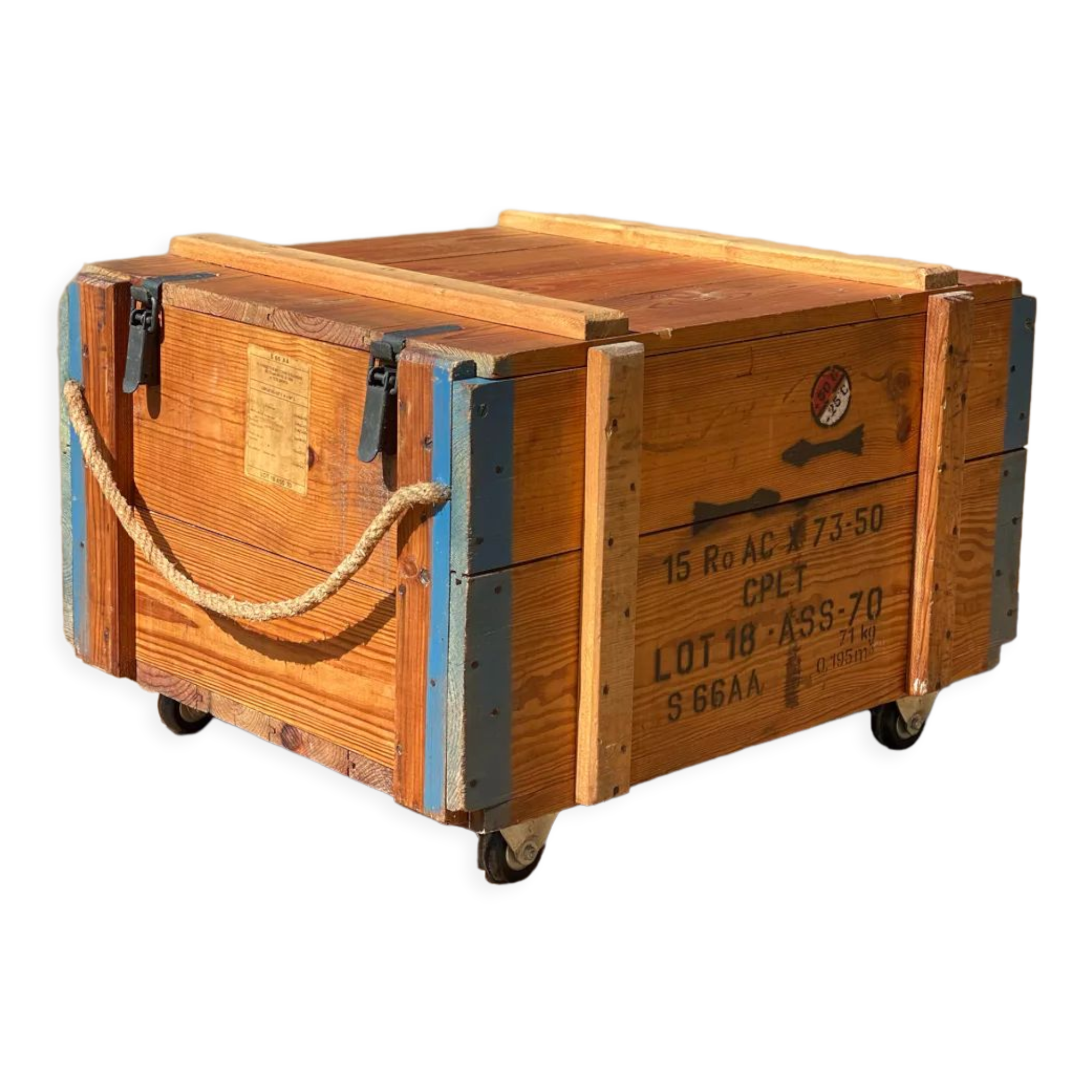 Military trunk