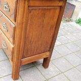 Small 18th century Parisian Louis XV walnut chest of drawers