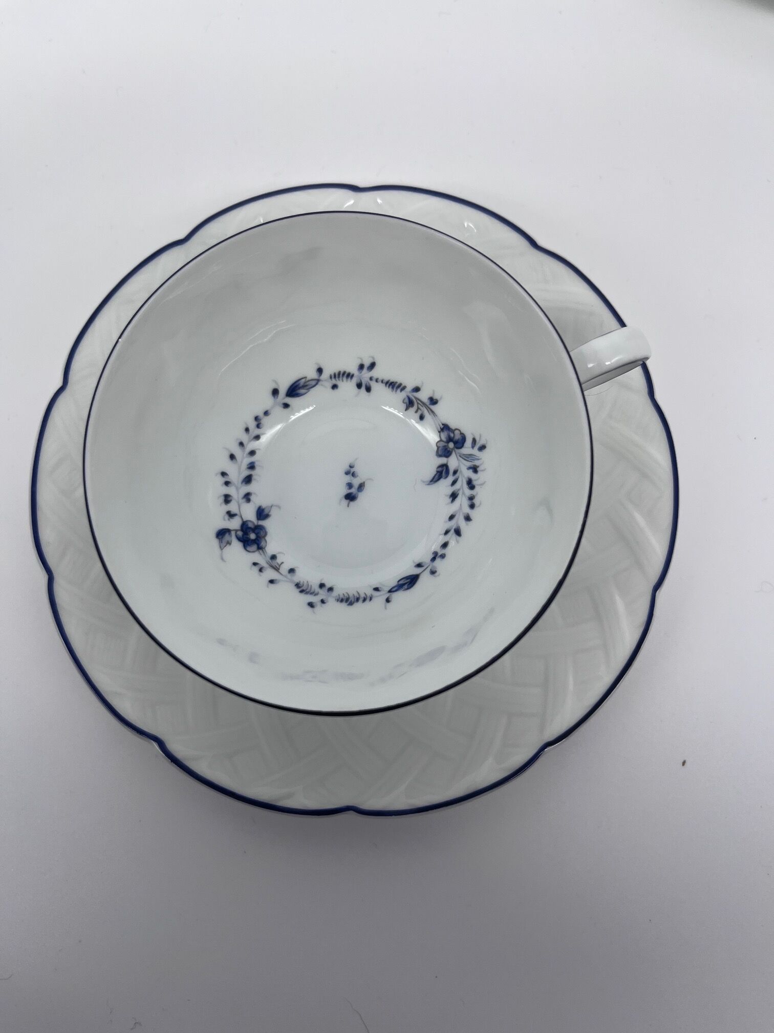 4 cups and under cups, sugar maker Bernardaud Limoges