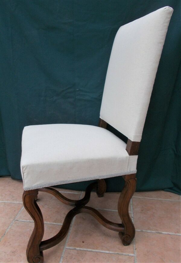 Chaise française style Louis XIV du XIXe siècle récemment rembourrée et restaurée