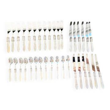 Bugatti cutlery set