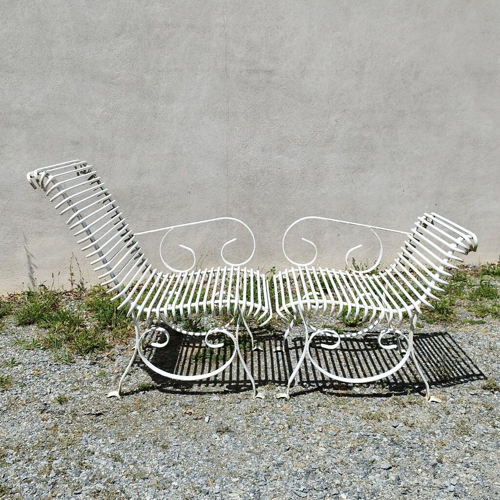 Meridian wrought iron bench Arras square garden