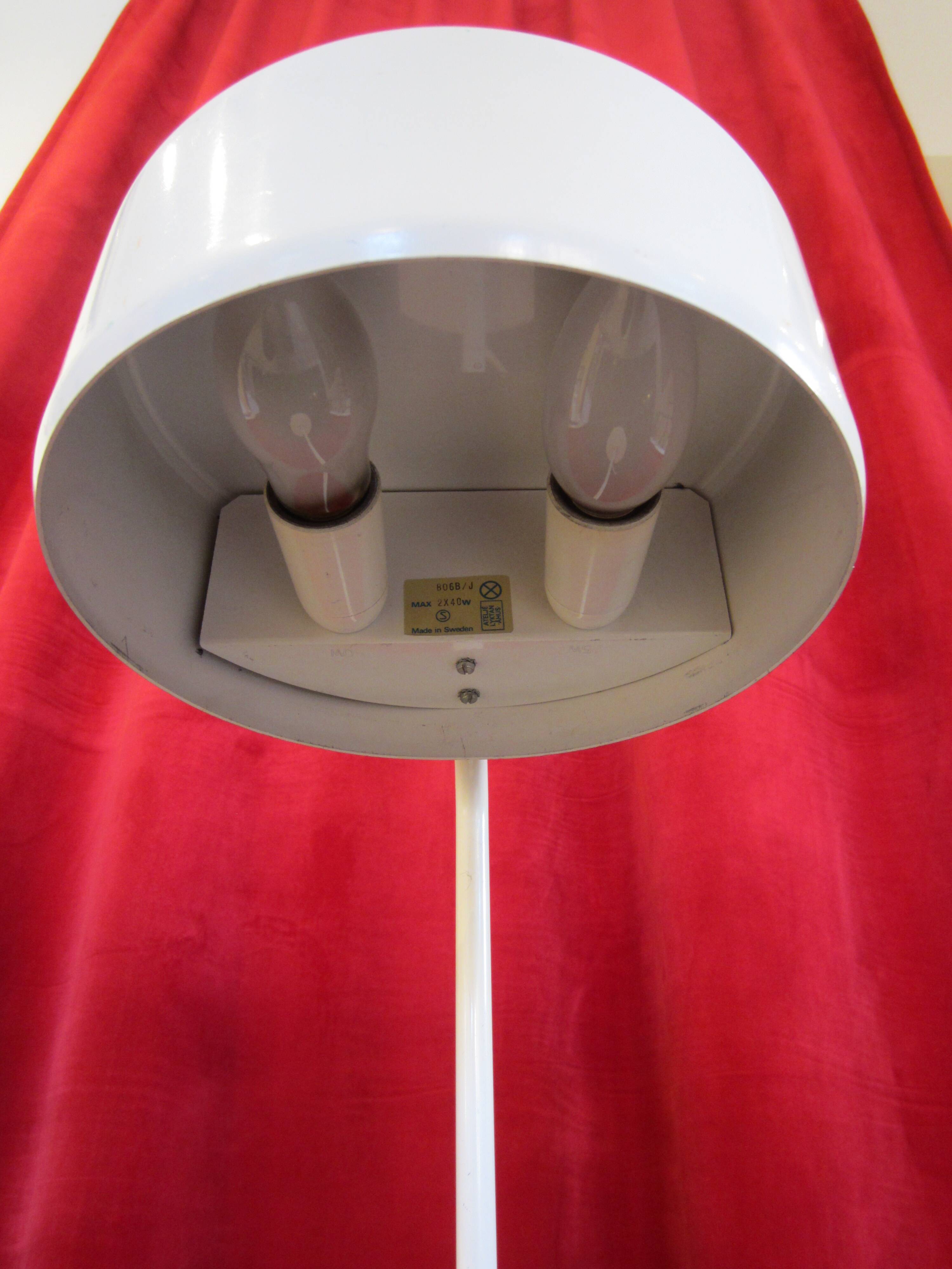 Scandinavian Simris desk lamp by Anders Pehrson for Ateljé Lyktan