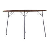 Mod. 3600 dining table by Arne Jacobsen for Fritz Hansen