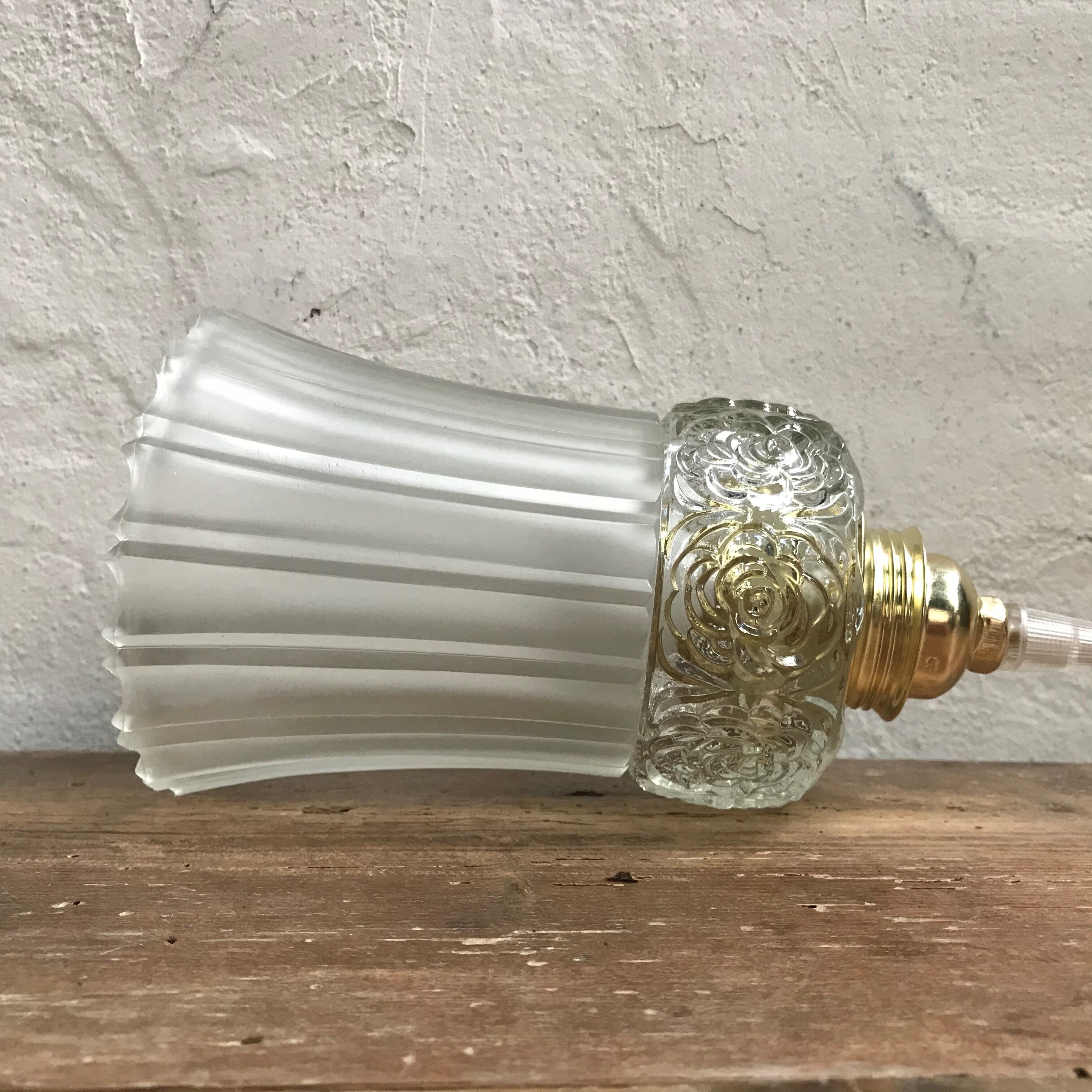 Art Deco-style glass hanging lamp