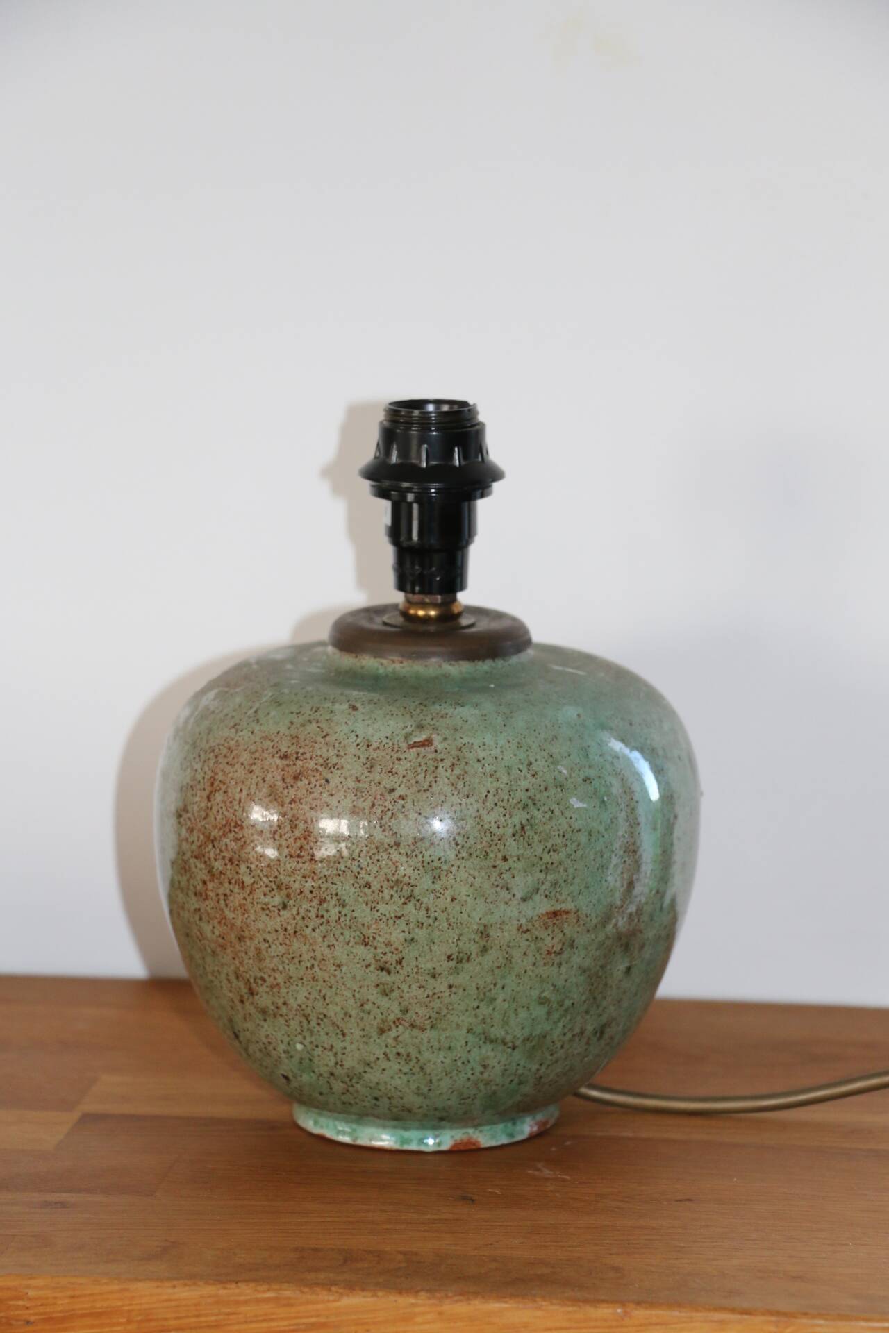 Green ceramic lamp (without lampshade)