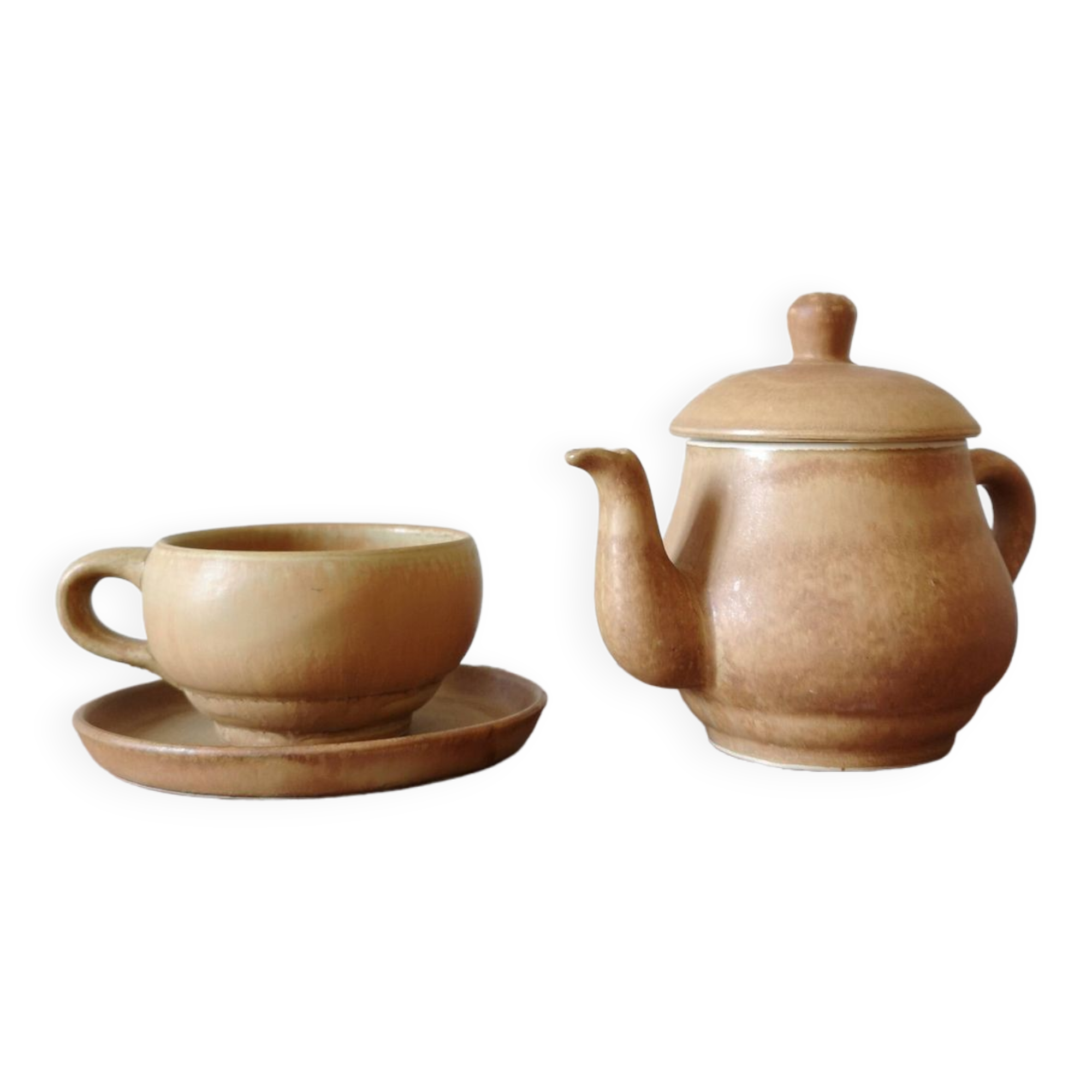 Vintage stoneware teapot and cup, "selfish" tea service, signed