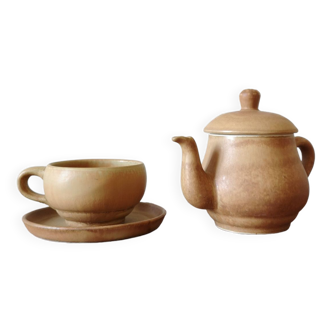 Vintage stoneware teapot and cup, "selfish" tea service, signed