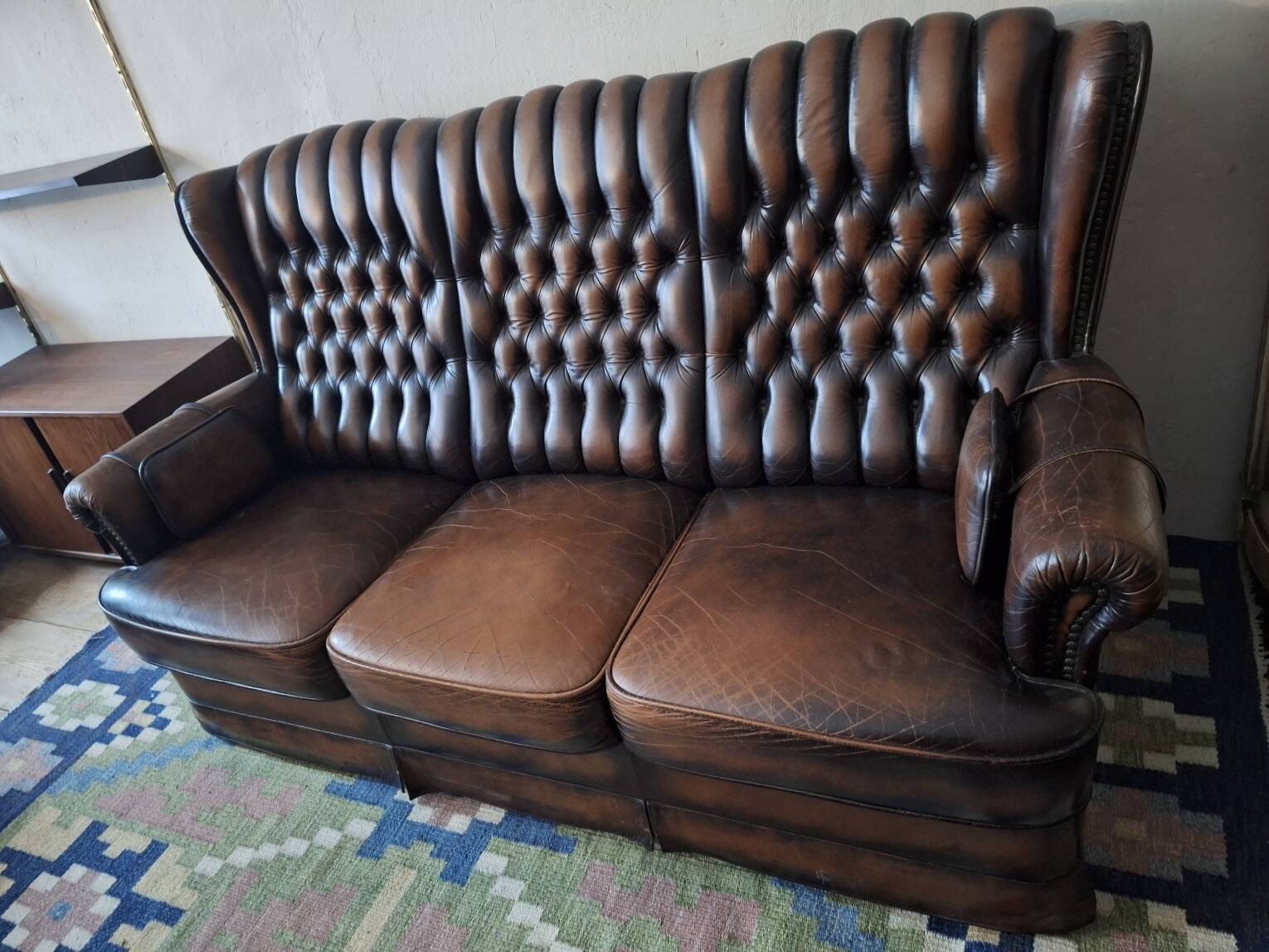 Chesterfield 3-seater chestnut coloured leather sofa