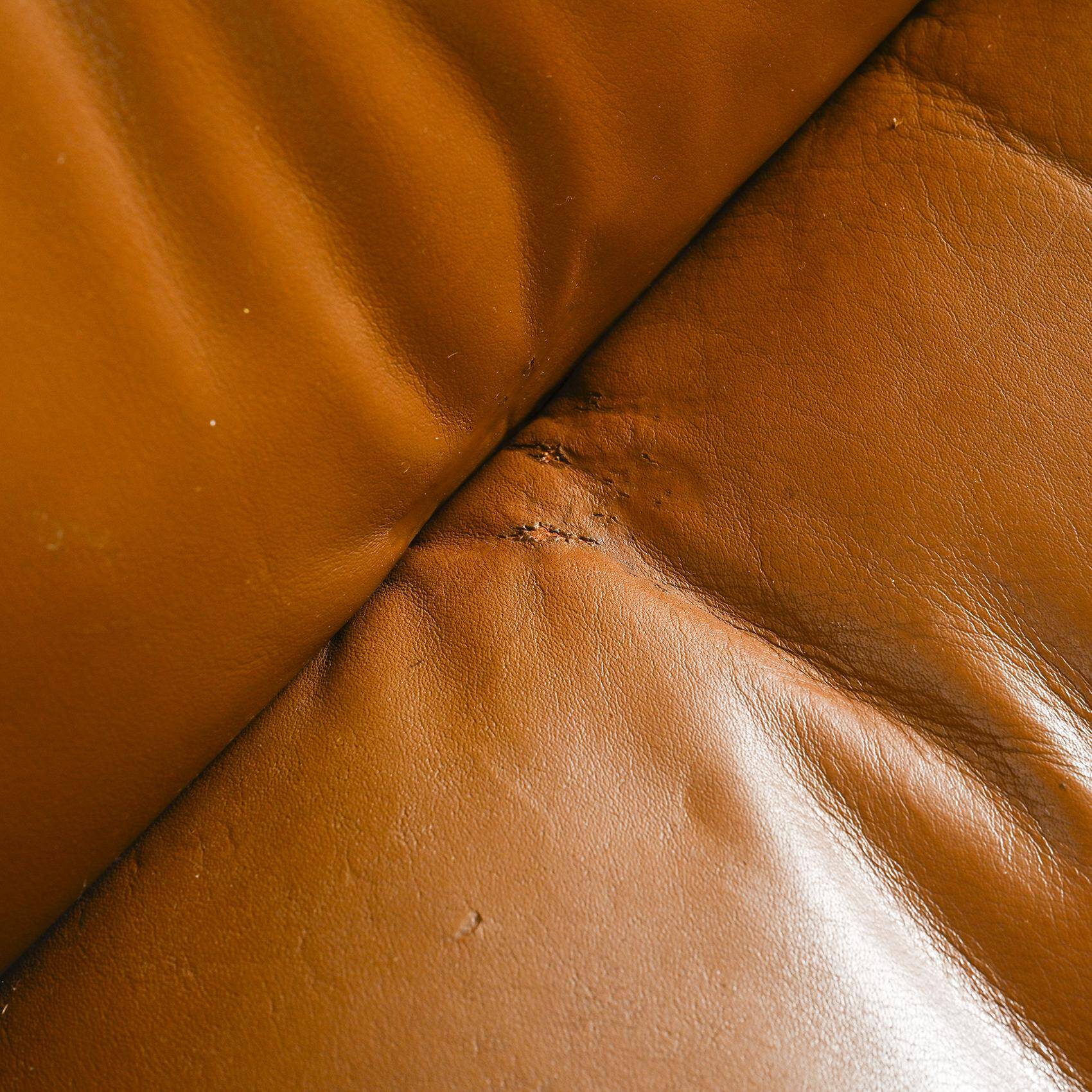 DS 101 leather sofa, DE SEDE circa 1970