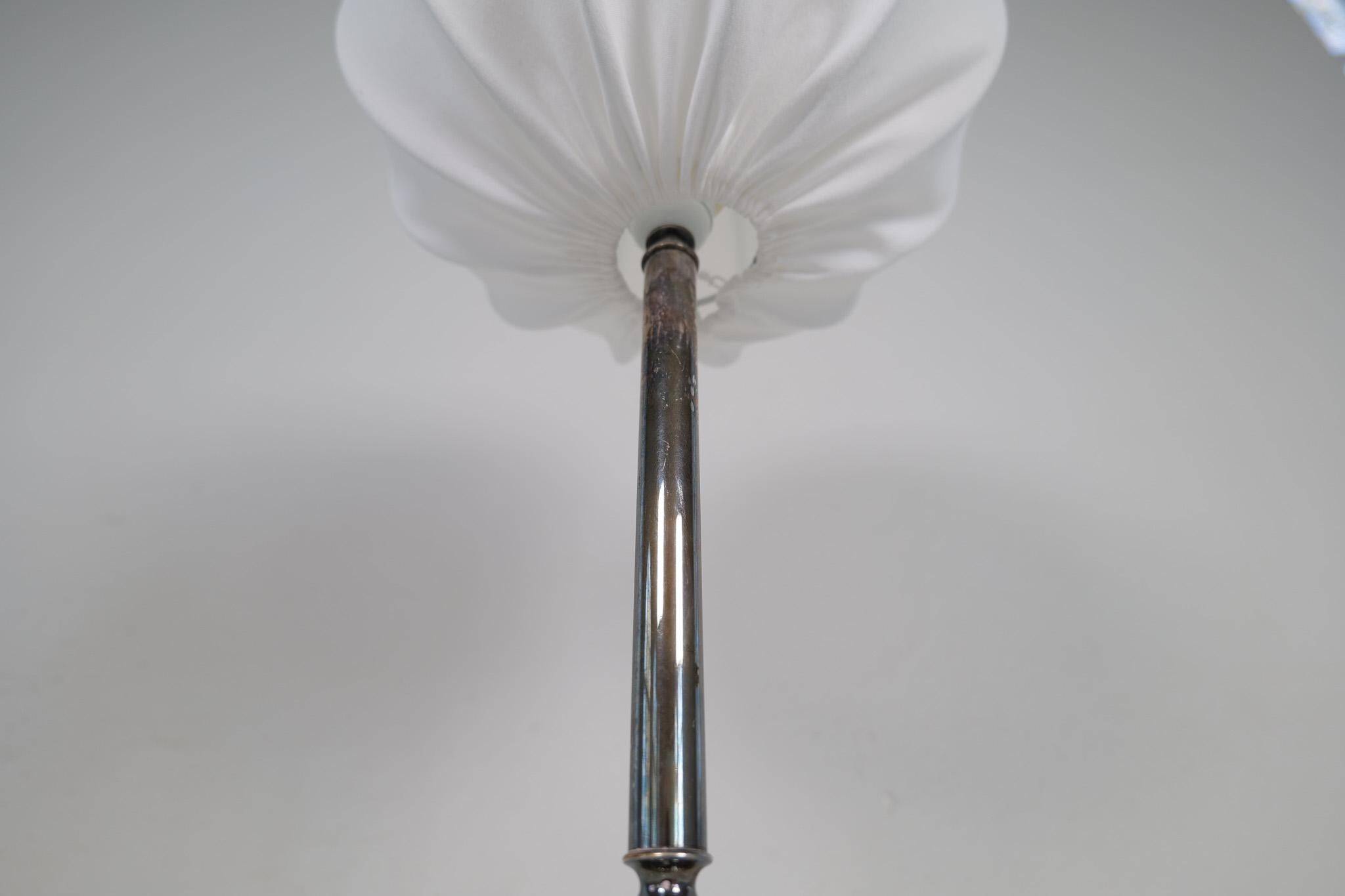 Art Deco table lamp in silver plate, 1930s Sweden