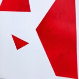Red minimalist paint
