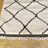 Beni Ouarain diamond rug New