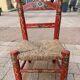 Chaise enfant ancienne décor artisanal peint