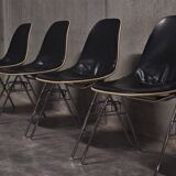 Eames chair by herman miller - model dss