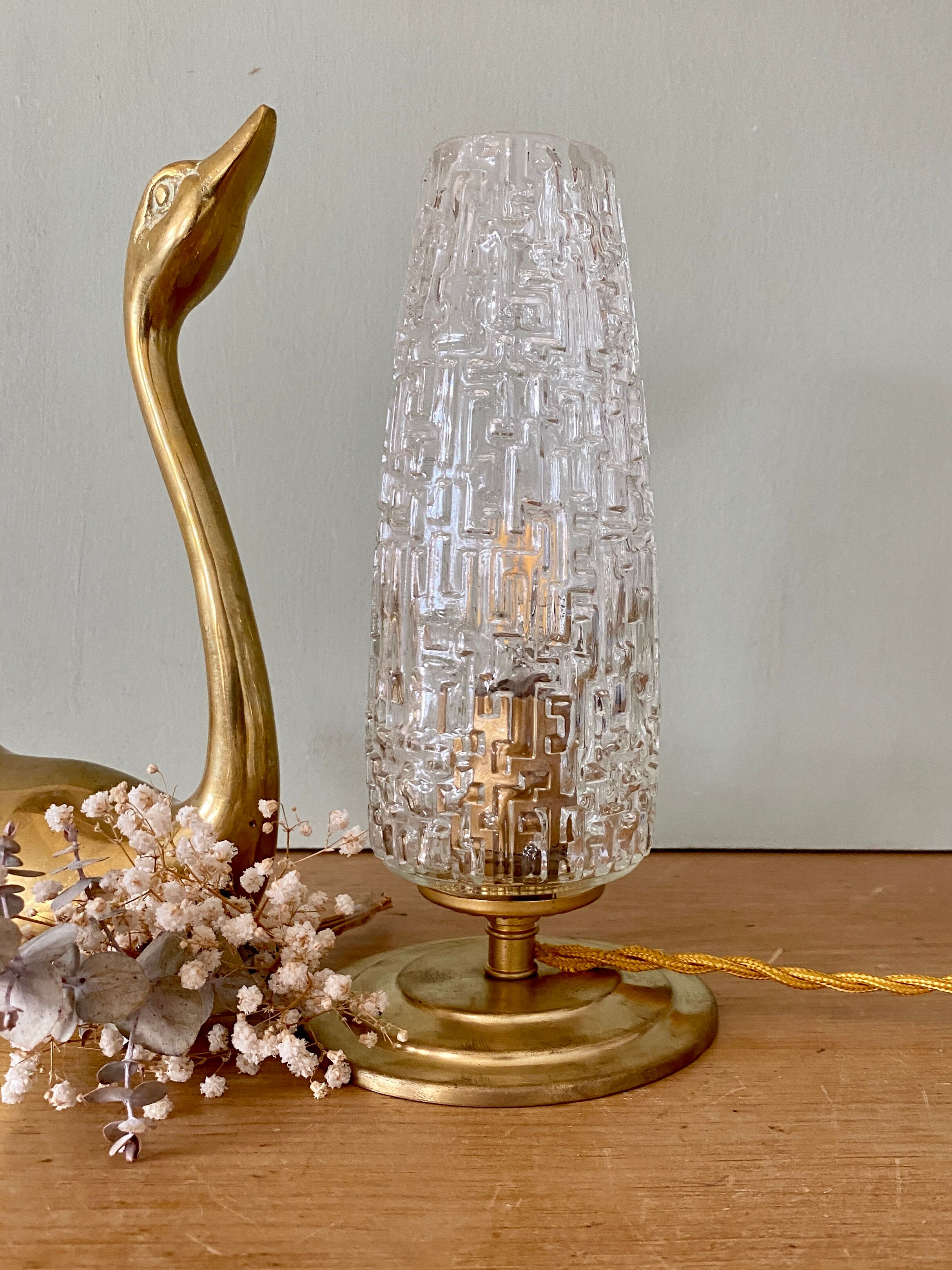Vintage tulip table lamp in glass