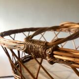 Rattan bassinet