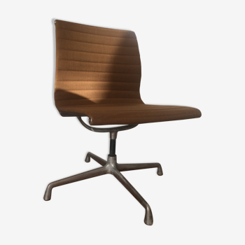 Eames chair, Herman Miller edition
