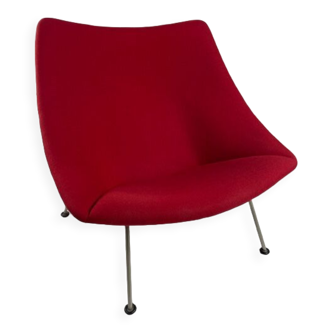 Oyster chair by Pierre Paulin for Artifort