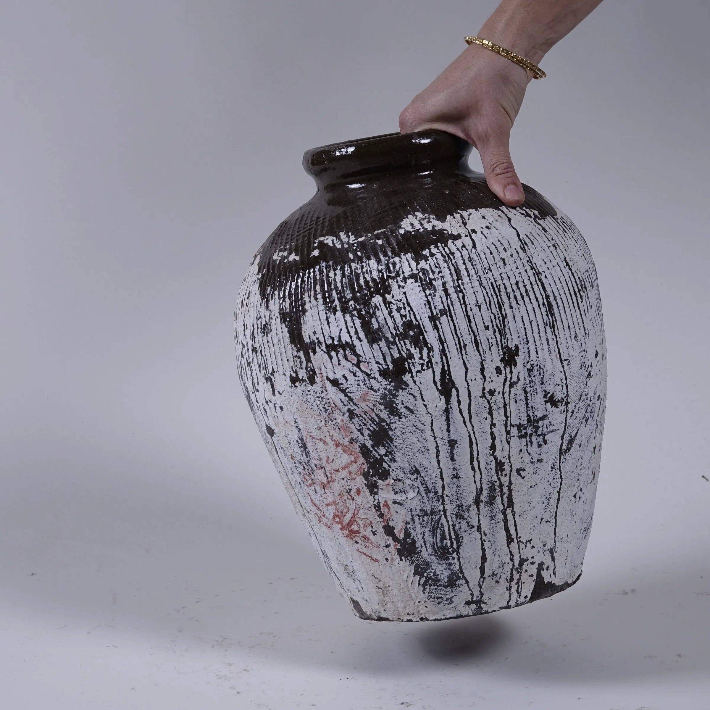 Yulin - Chinese bleached rice wine jar No. 4