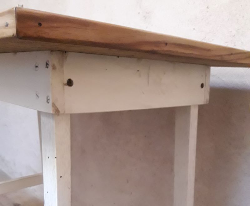 Side table 90,8x50,8cm vintage compass legs