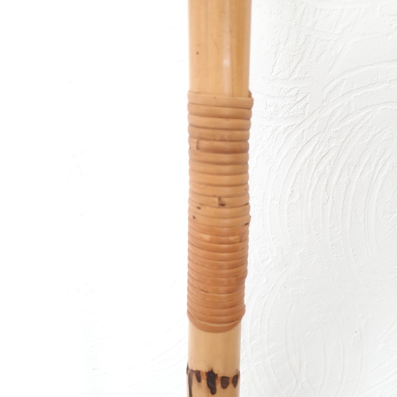 Deux porte-manteaux en bambou vintage