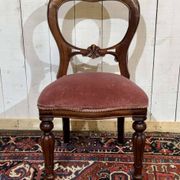 Suite de 8 chaises anglaises en acajou de style Victorien