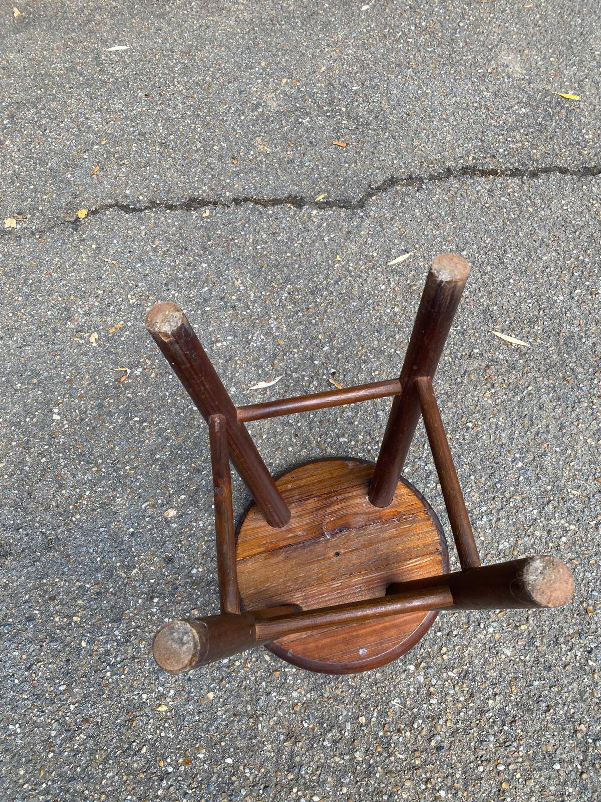 2 vintage solid wood stools — Trayeur / brutalist style